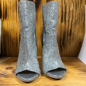 Steve Madden rhinestone booties! Size 8 fits like 7